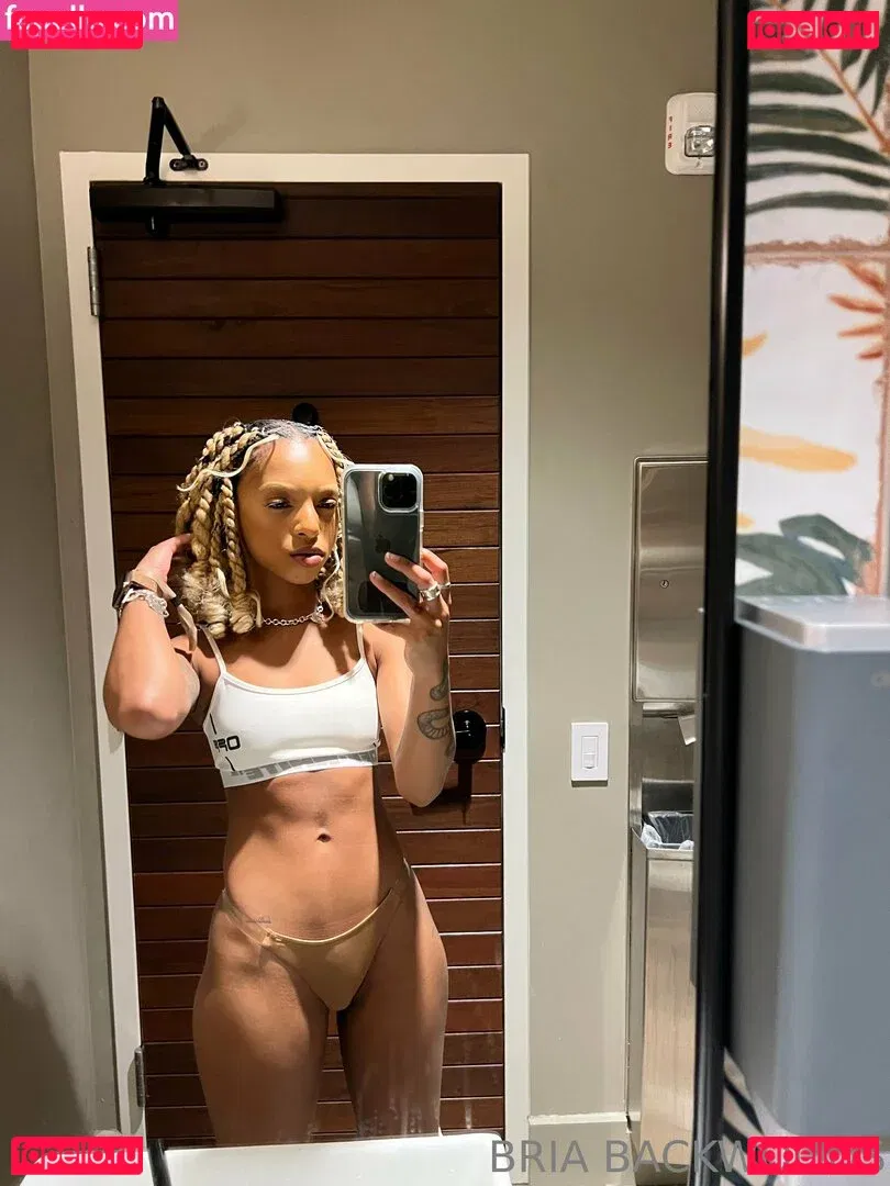 Briabackwoods Onlyfans Photo Gallery 