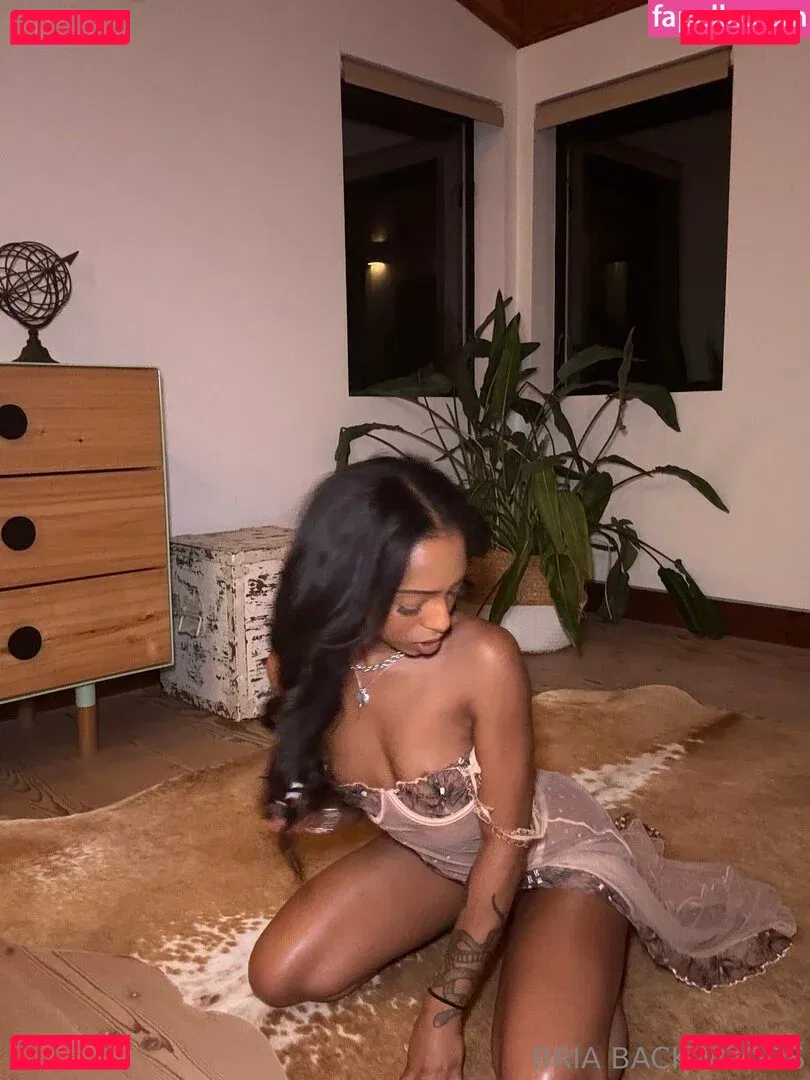 Briabackwoods Onlyfans Photo Gallery 