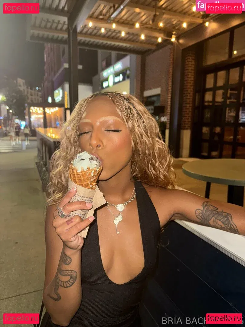 Briabackwoods Onlyfans Photo Gallery 