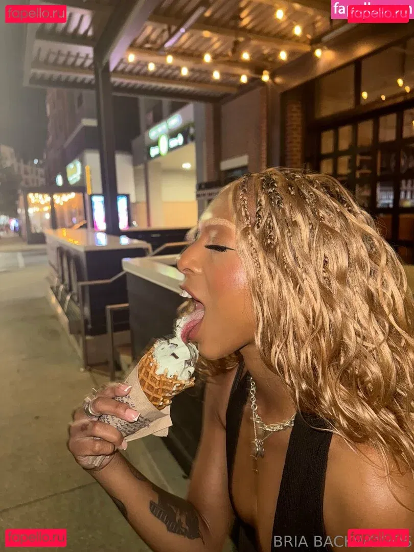 Briabackwoods Onlyfans Photo Gallery 