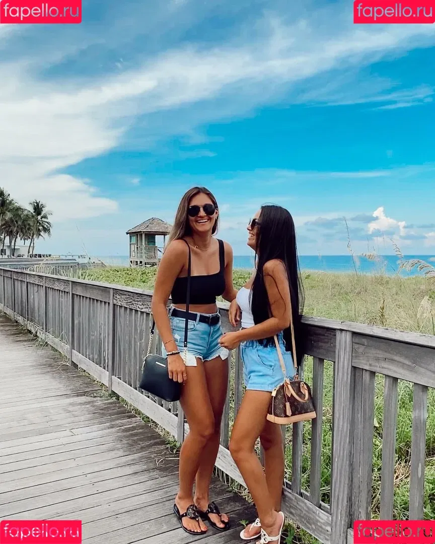 Arianna Fabiani Onlyfans Photo Gallery 