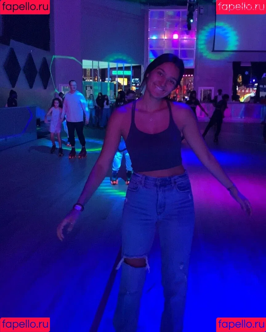 Arianna Fabiani Onlyfans Photo Gallery 