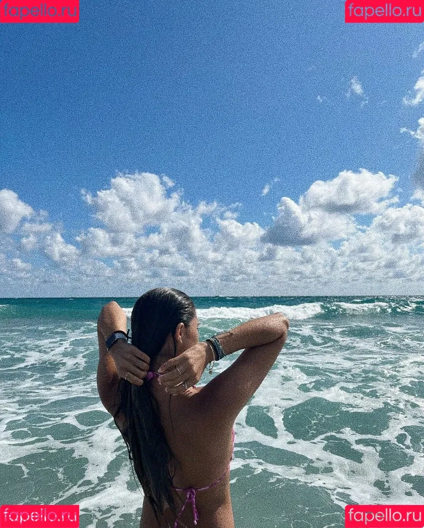 Arianna Fabiani Onlyfans Photo Gallery 