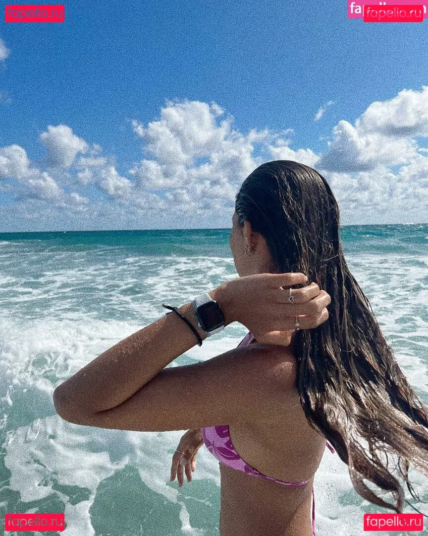 Arianna Fabiani Onlyfans Photo Gallery 