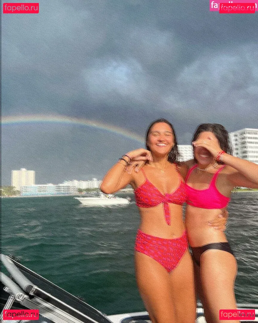 Arianna Fabiani Onlyfans Photo Gallery 