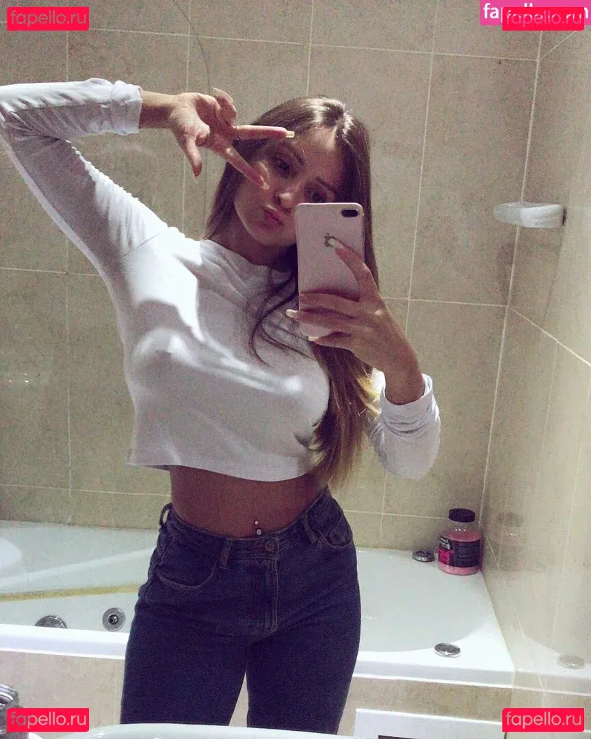 Nayara Azevedo Onlyfans Photo Gallery 