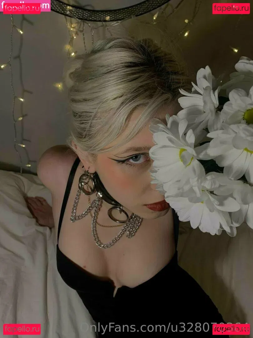 woodsnaomi Onlyfans Photo Gallery 