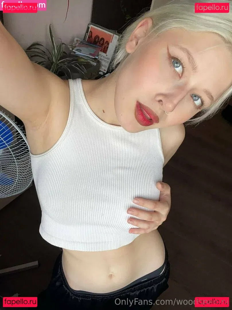 woodsnaomi Onlyfans Photo Gallery 