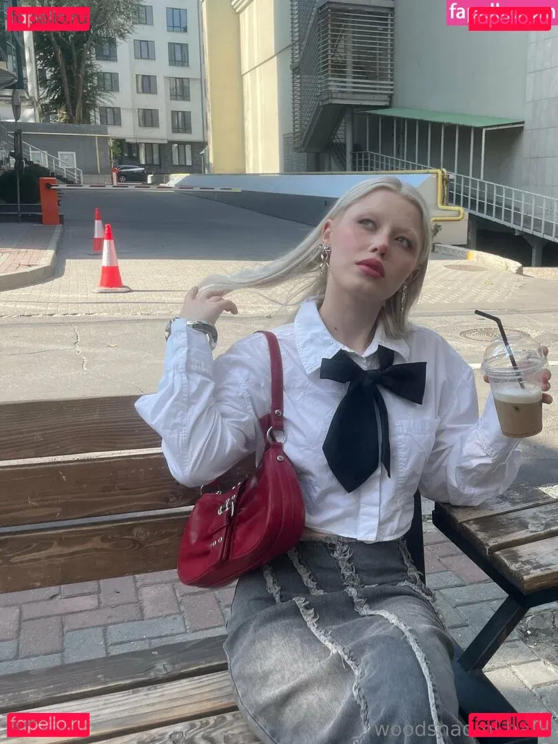 woodsnaomi Onlyfans Photo Gallery 