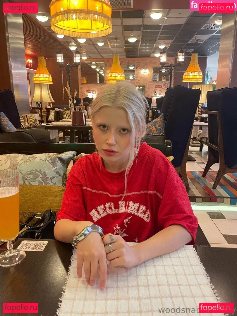 woodsnaomi Onlyfans Photo Gallery 