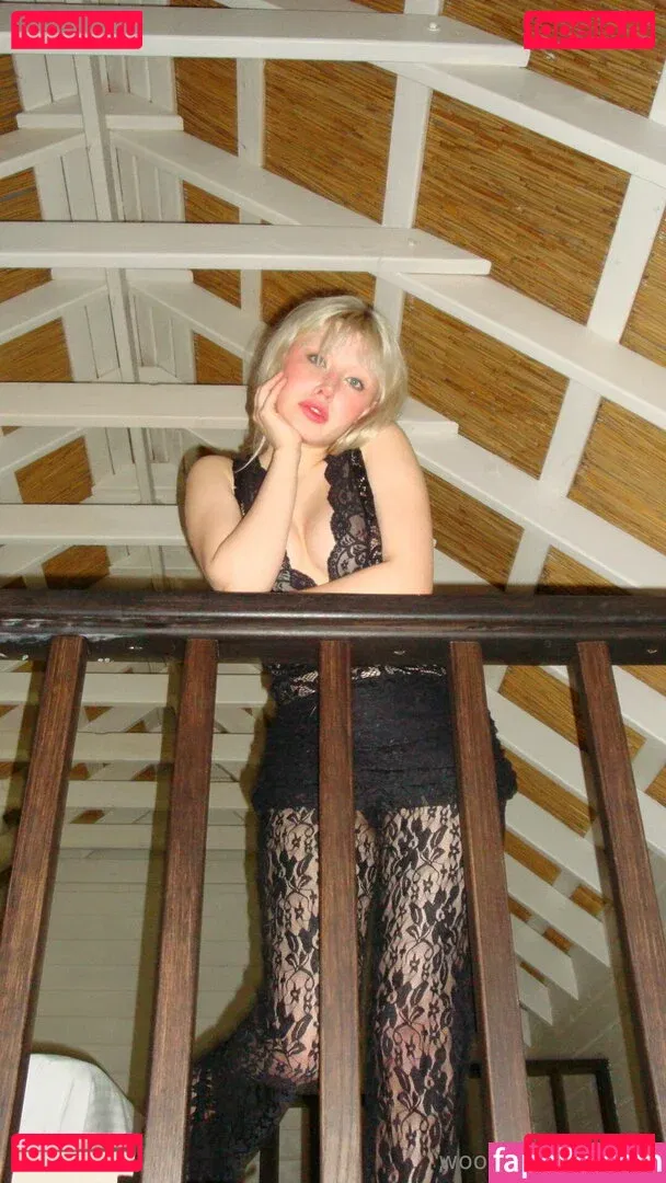 woodsnaomi Onlyfans Photo Gallery 