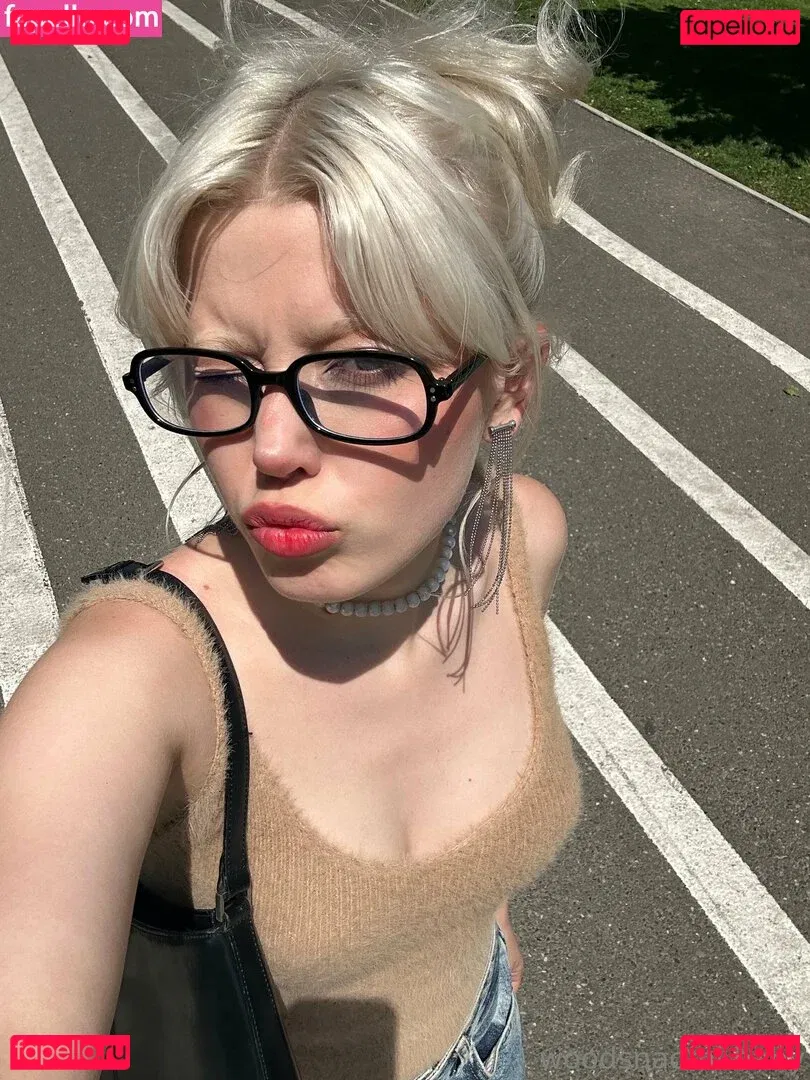 woodsnaomi Onlyfans Photo Gallery 