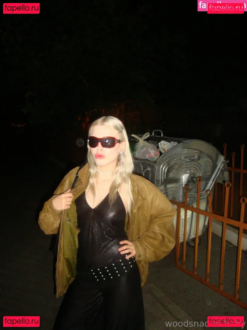 woodsnaomi Onlyfans Photo Gallery 