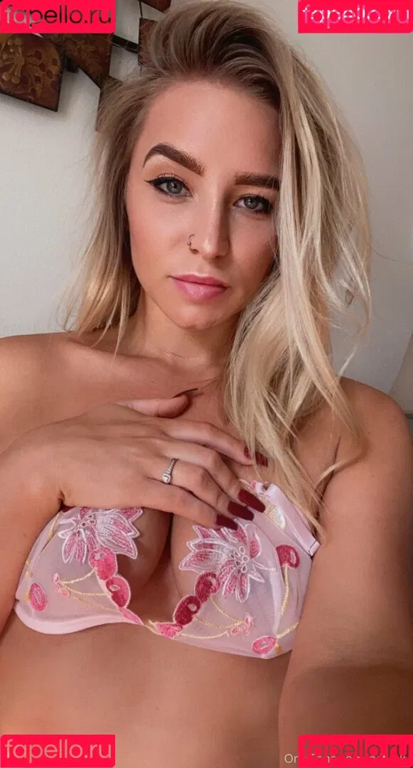 nat_bk_ Onlyfans Photo Gallery 