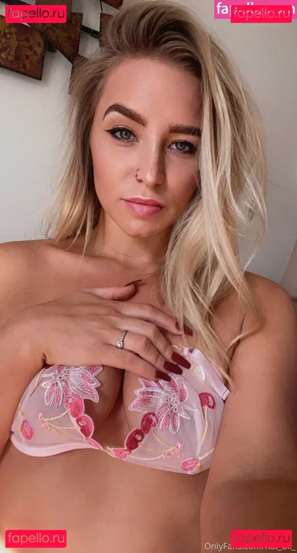 nat_bk_ Onlyfans Photo Gallery 