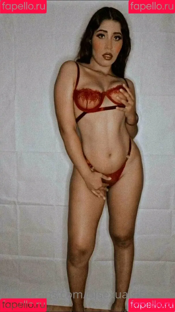 isisbisexual Onlyfans Photo Gallery 