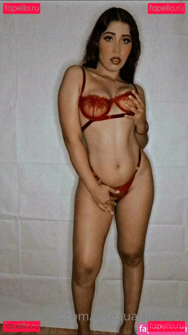 isisbisexual Onlyfans Photo Gallery 