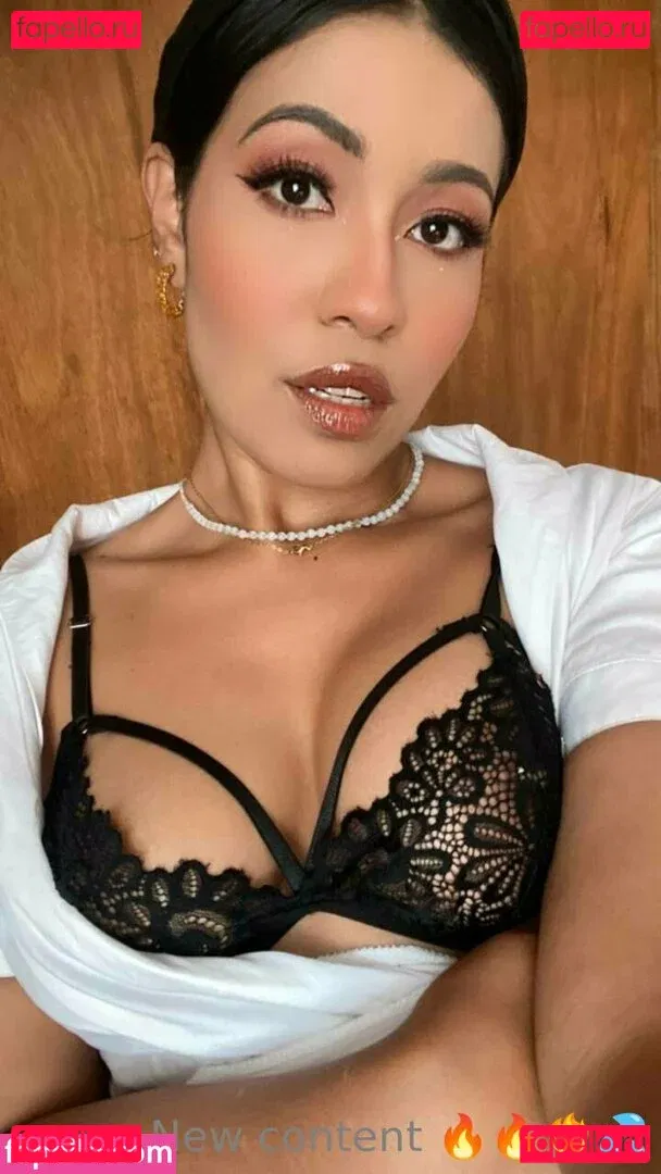 isisbisexual Onlyfans Photo Gallery 