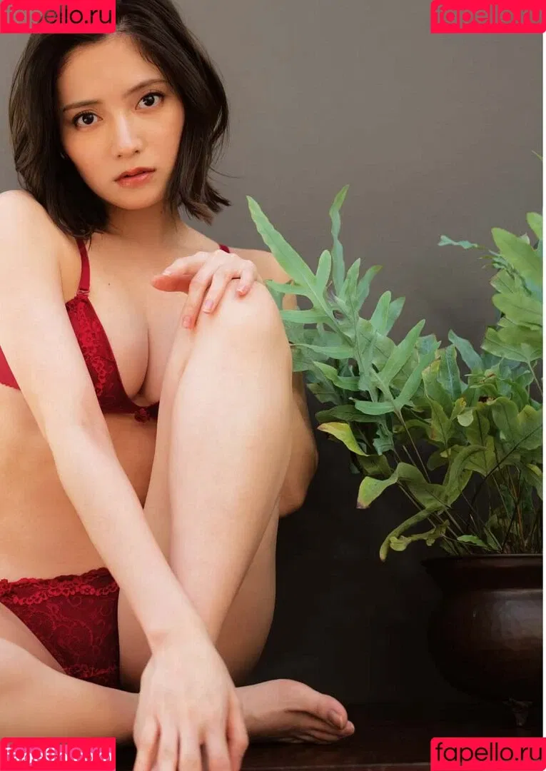 Nashiko Momotsuki Onlyfans Photo Gallery 