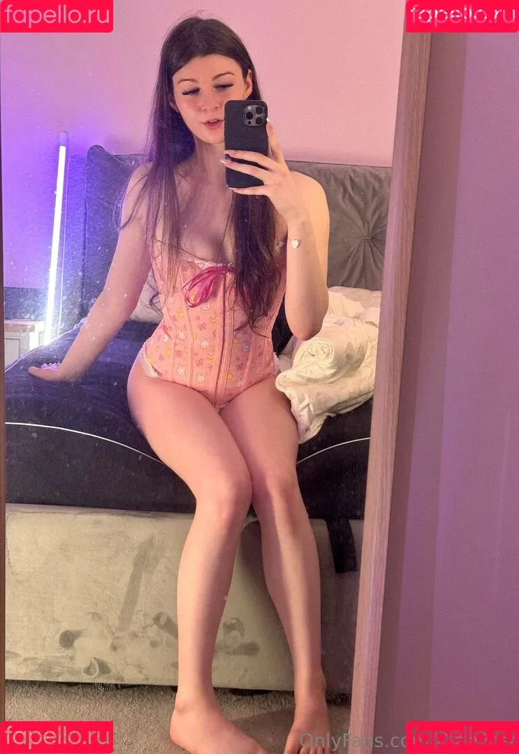 F1nn5ter Onlyfans Photo Gallery 