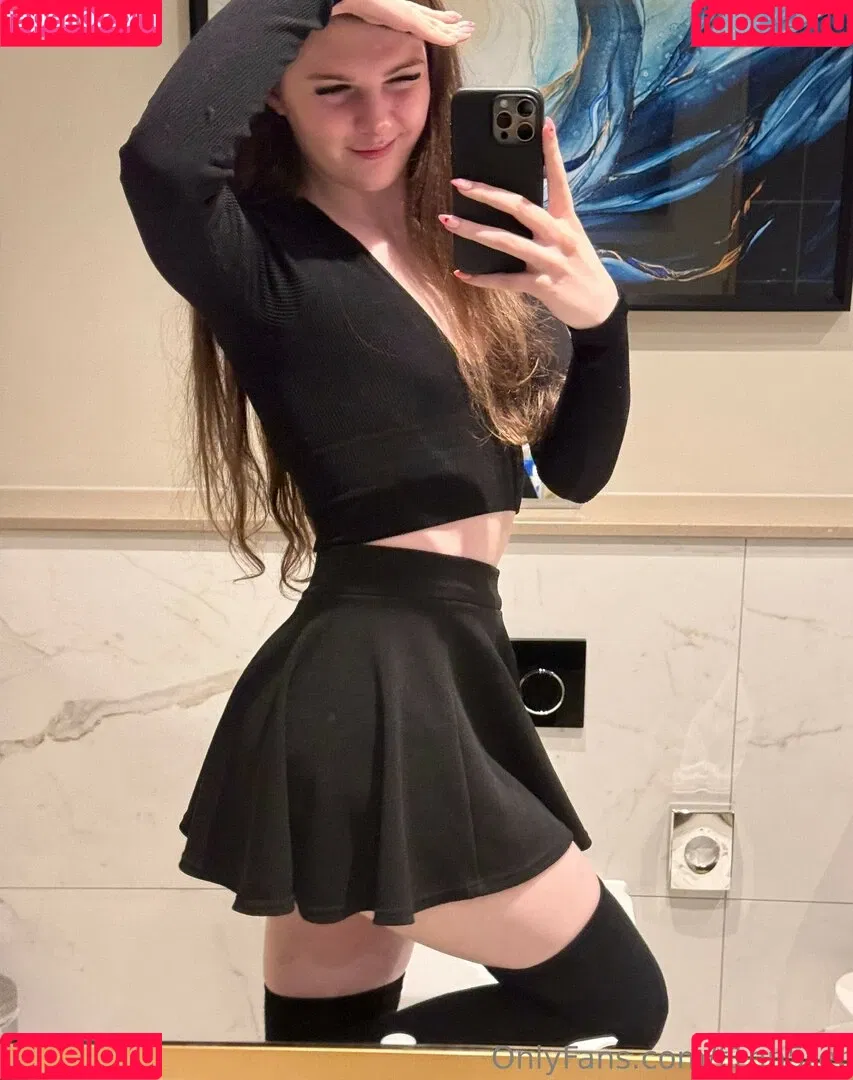 F1nn5ter Onlyfans Photo Gallery 