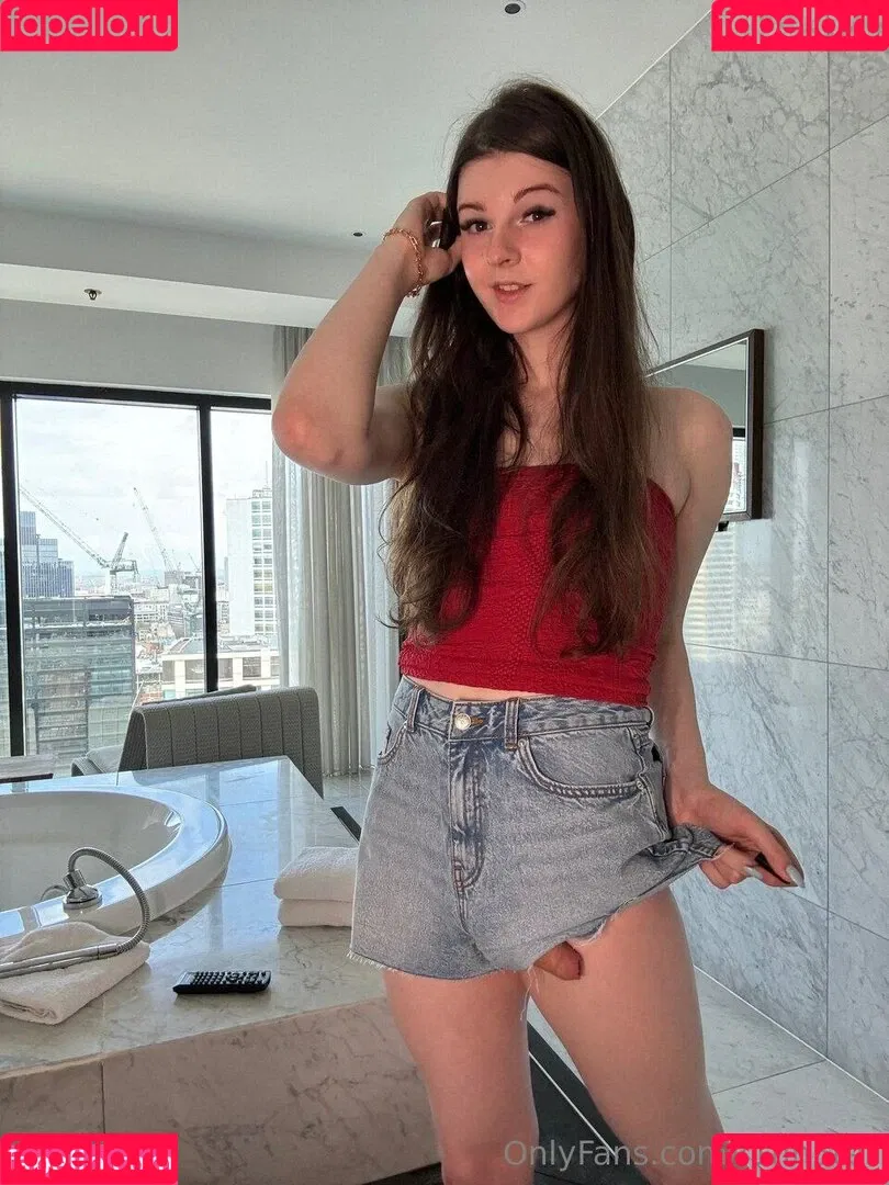 F1nn5ter Onlyfans Photo Gallery 