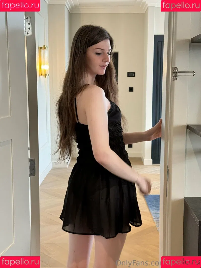 F1nn5ter Onlyfans Photo Gallery 