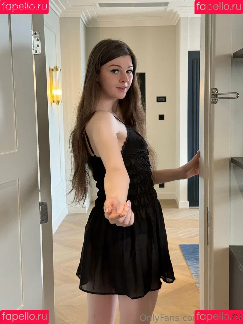 F1nn5ter Onlyfans Photo Gallery 