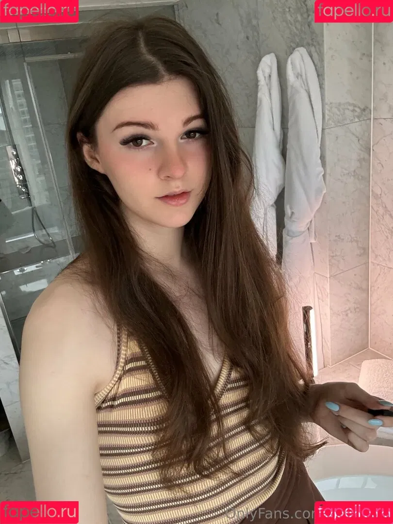 F1nn5ter Onlyfans Photo Gallery 