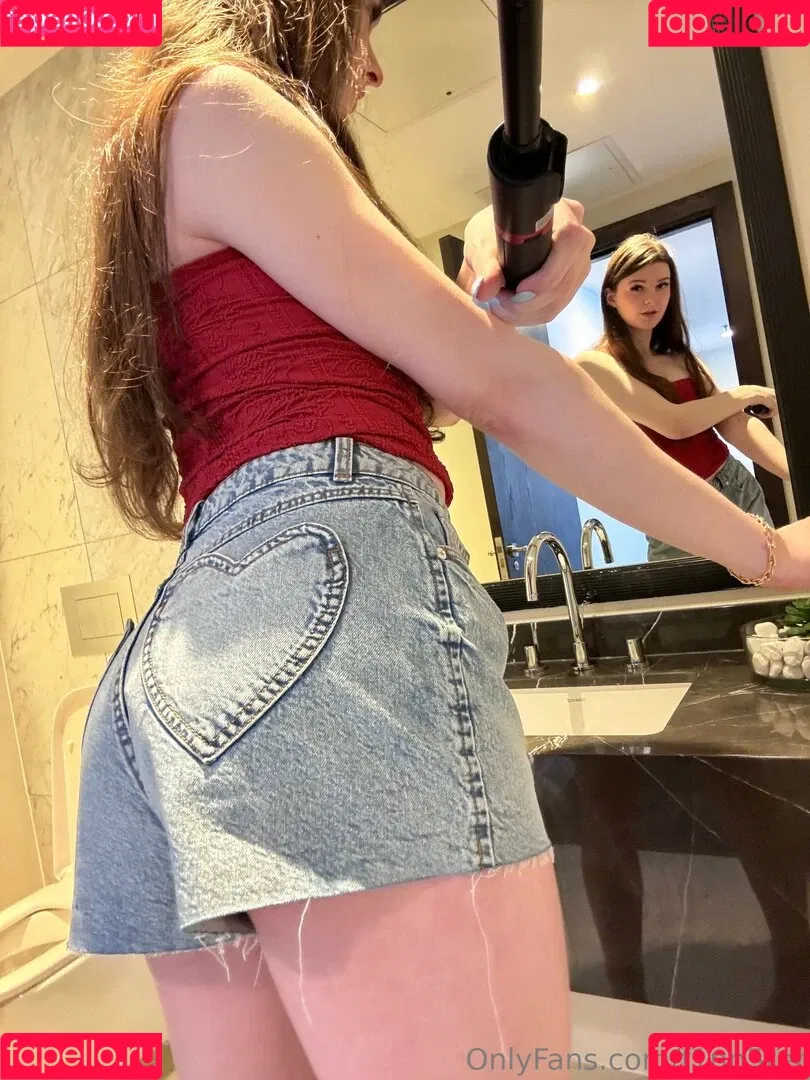 F1nn5ter Onlyfans Photo Gallery 