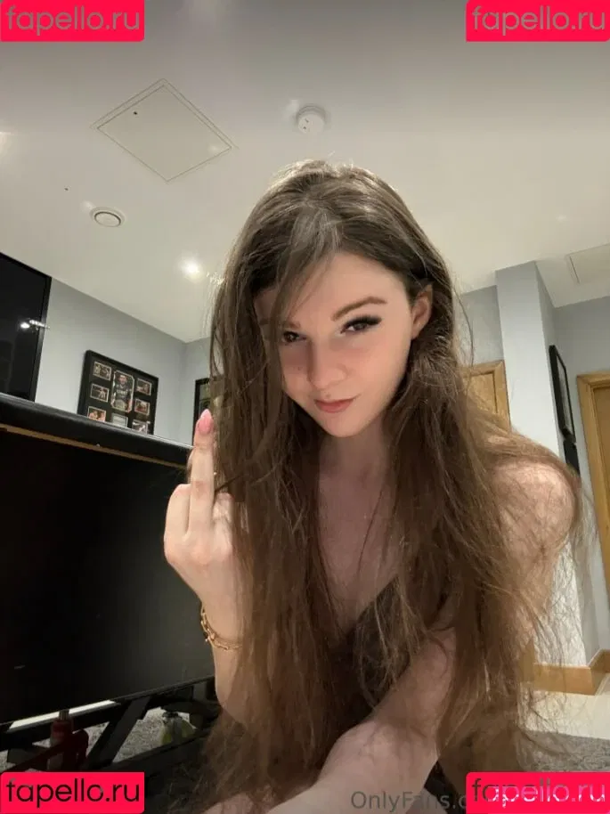 F1nn5ter Onlyfans Photo Gallery 