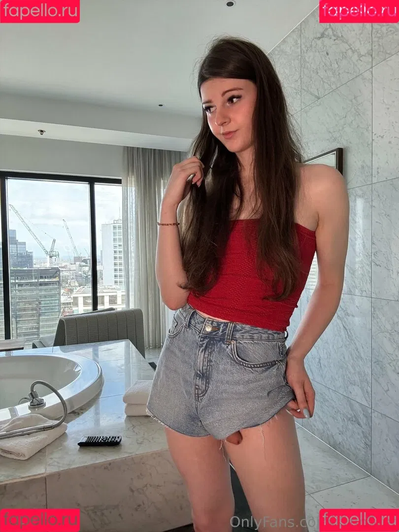 F1nn5ter Onlyfans Photo Gallery 