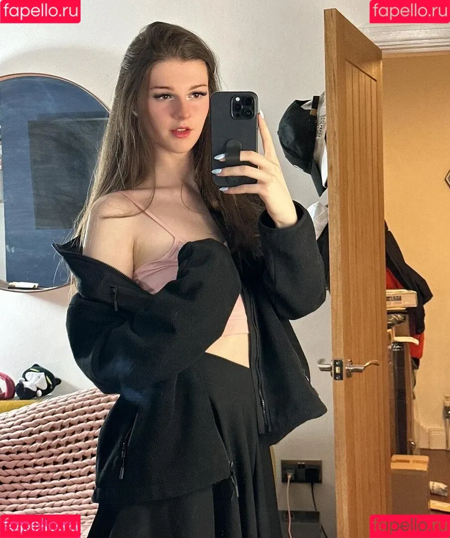 F1nn5ter Onlyfans Photo Gallery 