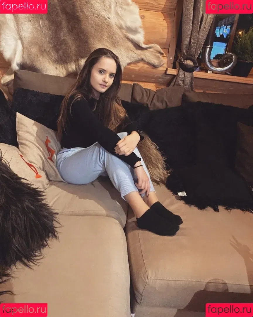 Davina Geiss Onlyfans Photo Gallery 