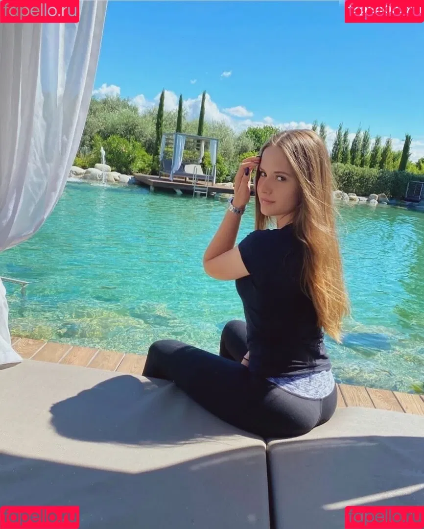 Davina Geiss Onlyfans Photo Gallery 