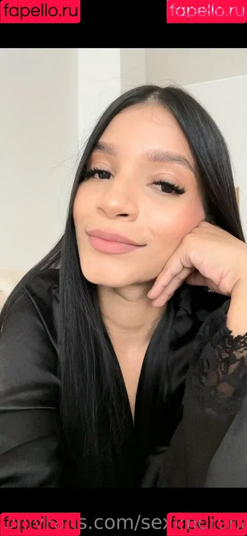seximorenavby Onlyfans Photo Gallery 