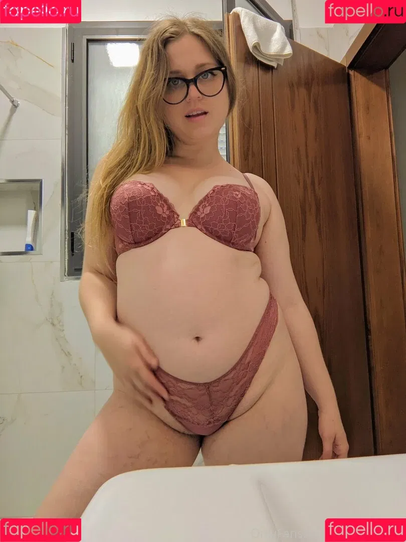 xandrablues Onlyfans Photo Gallery 