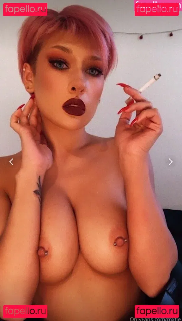 bhadxbambii Onlyfans Photo Gallery 