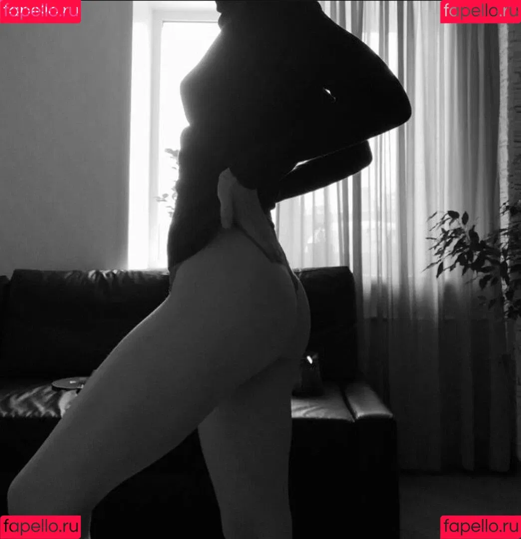 malazala Onlyfans Photo Gallery 