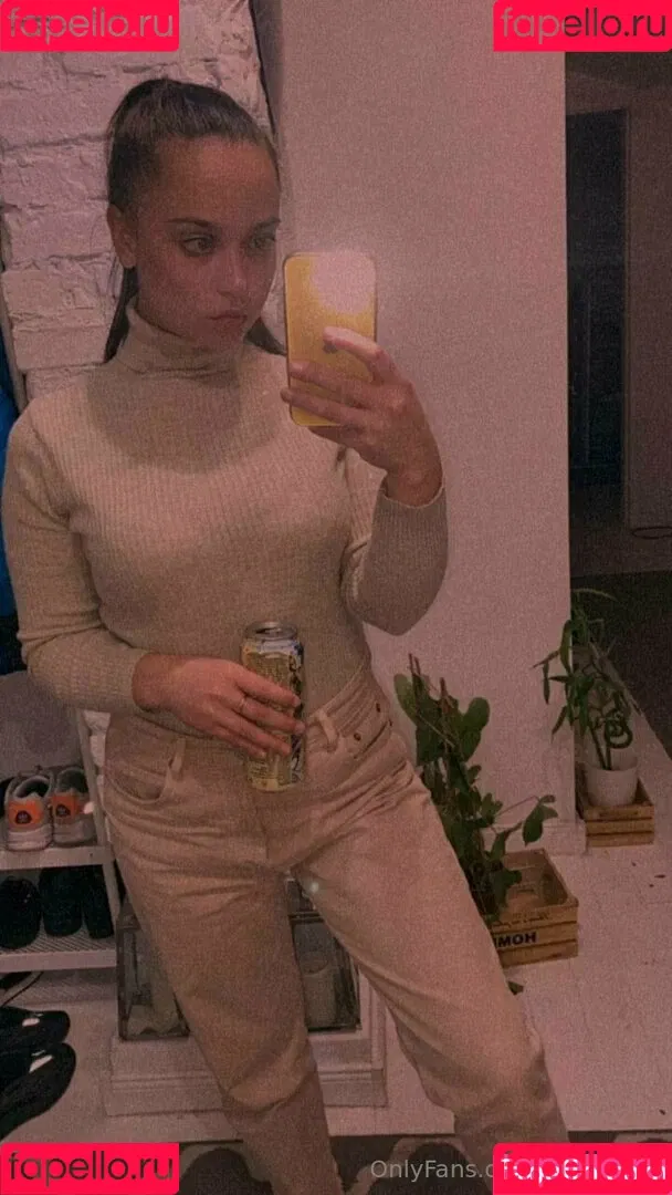 lanabusty Onlyfans Photo Gallery 