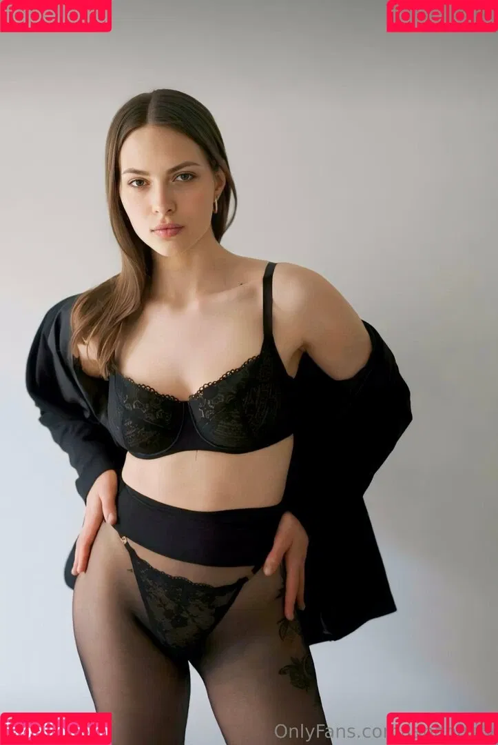 lanabusty Onlyfans Photo Gallery 
