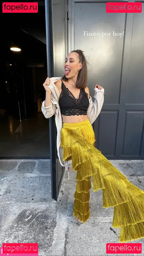 Cinderella Onlyfans Photo Gallery 