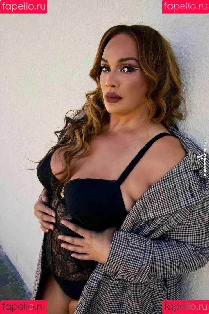 Nia Jax-Lina Fanene Onlyfans Photo Gallery 