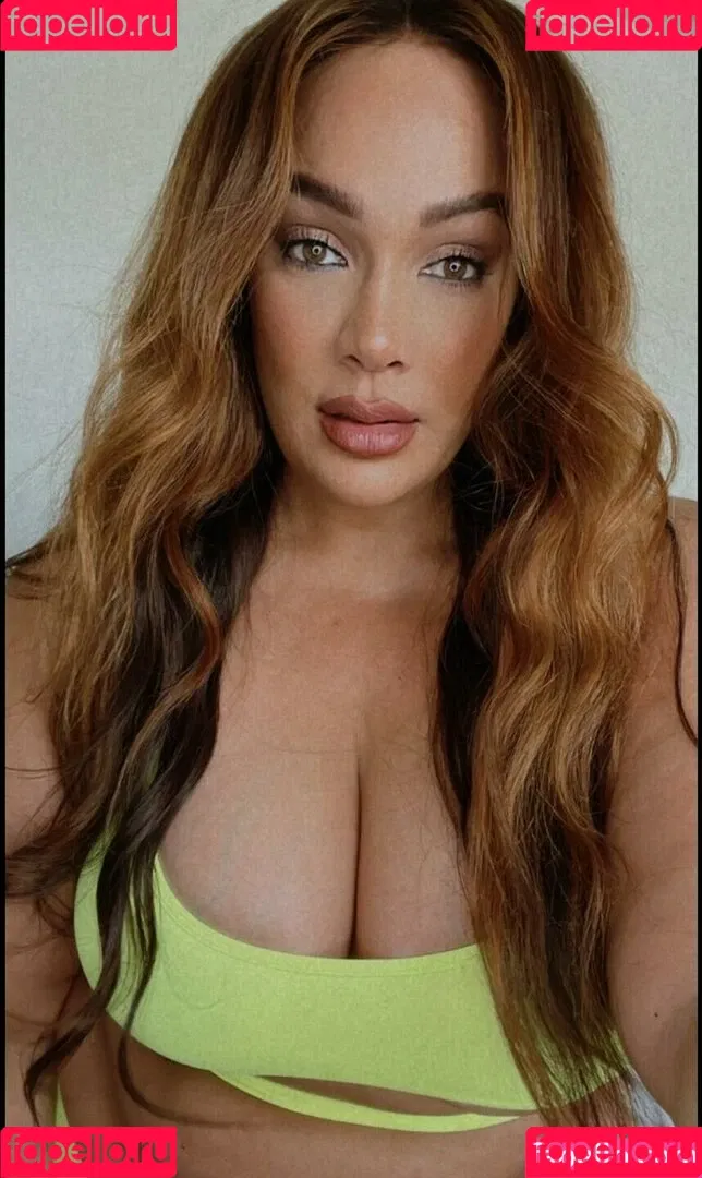 Nia Jax-Lina Fanene Onlyfans Photo Gallery 