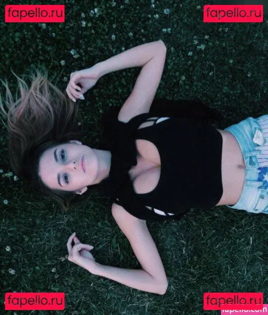 Rita Flores 69 Onlyfans Photo Gallery 