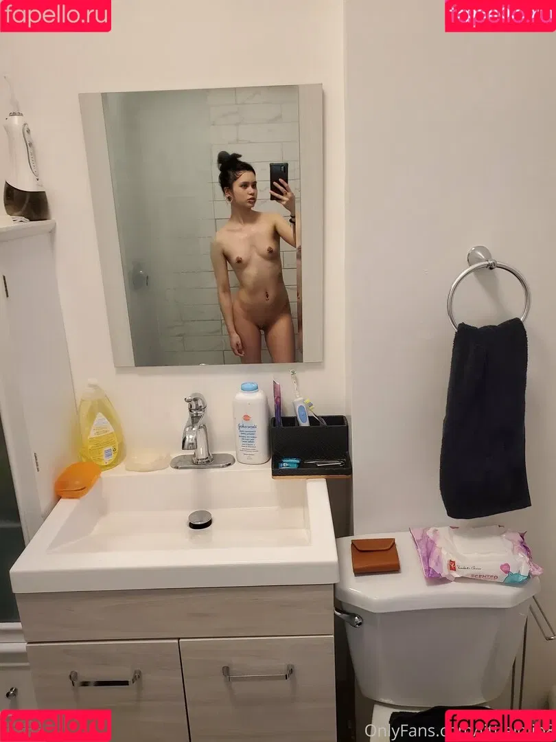 octaviaskynet Onlyfans Photo Gallery 