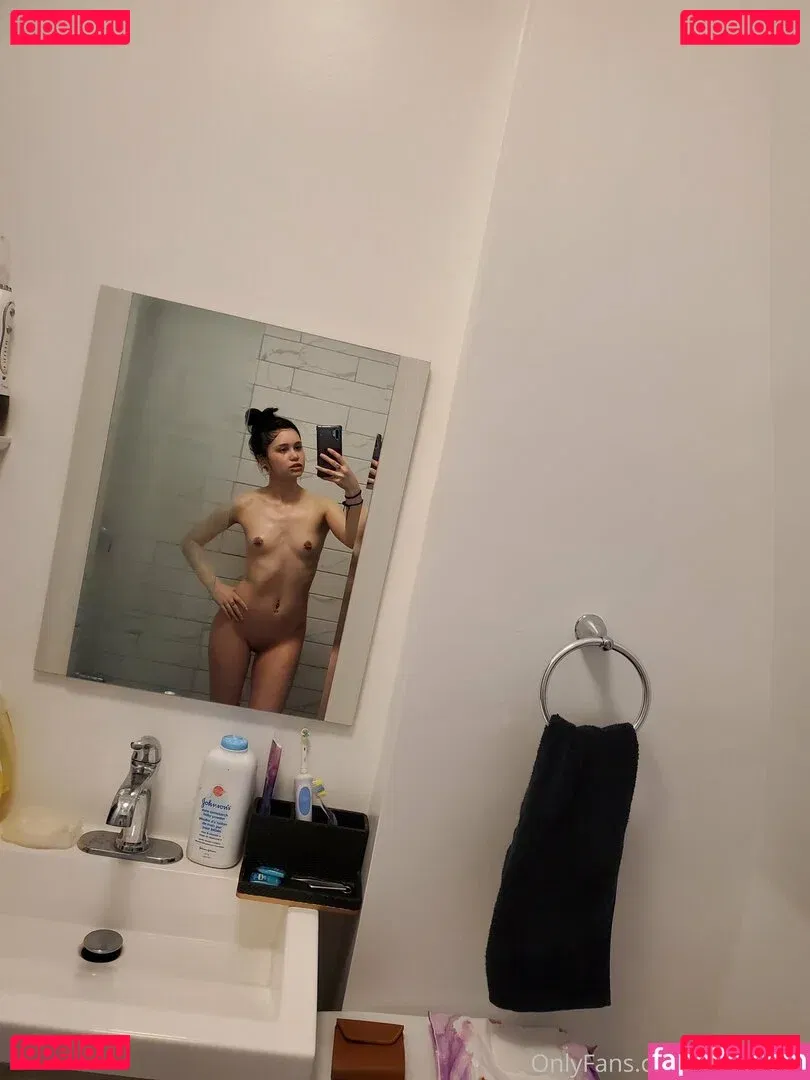 octaviaskynet Onlyfans Photo Gallery 