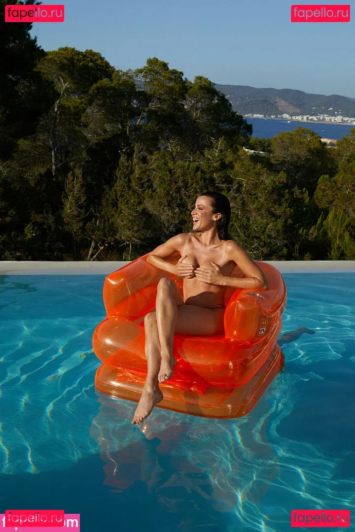 Natalia Avelon Onlyfans Photo Gallery 