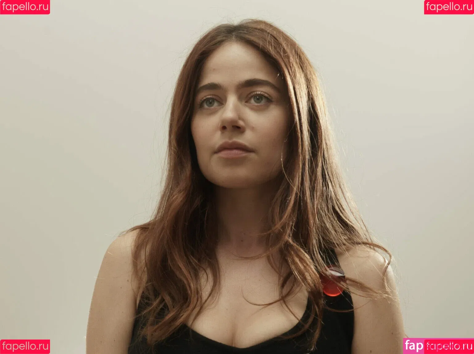 Molly Gordon Onlyfans Photo Gallery 