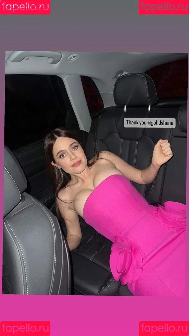 Molly Gordon Onlyfans Photo Gallery 